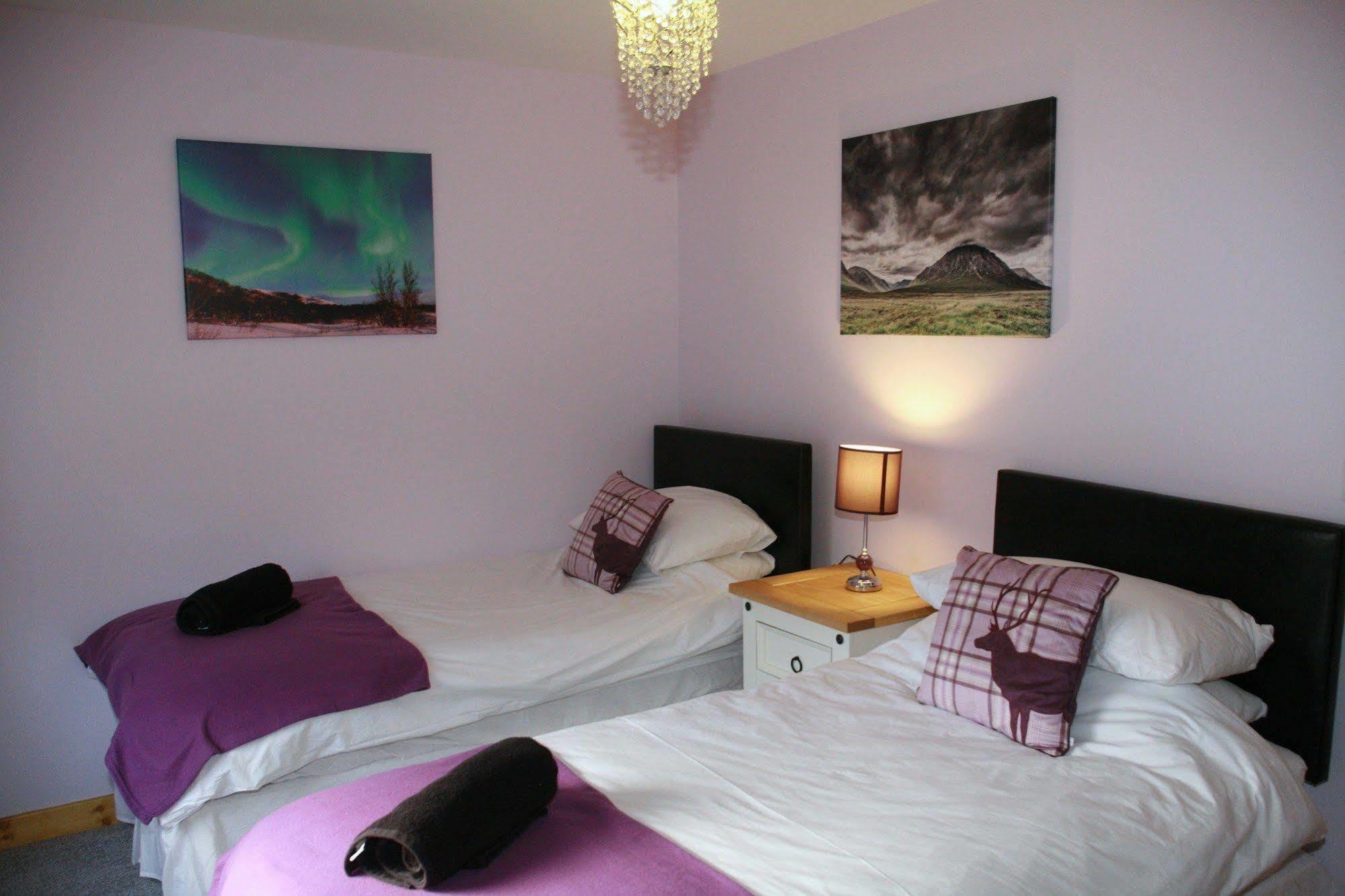 Glenlochy Nevis Bridge Apartments Форт-Вільям Екстер'єр фото